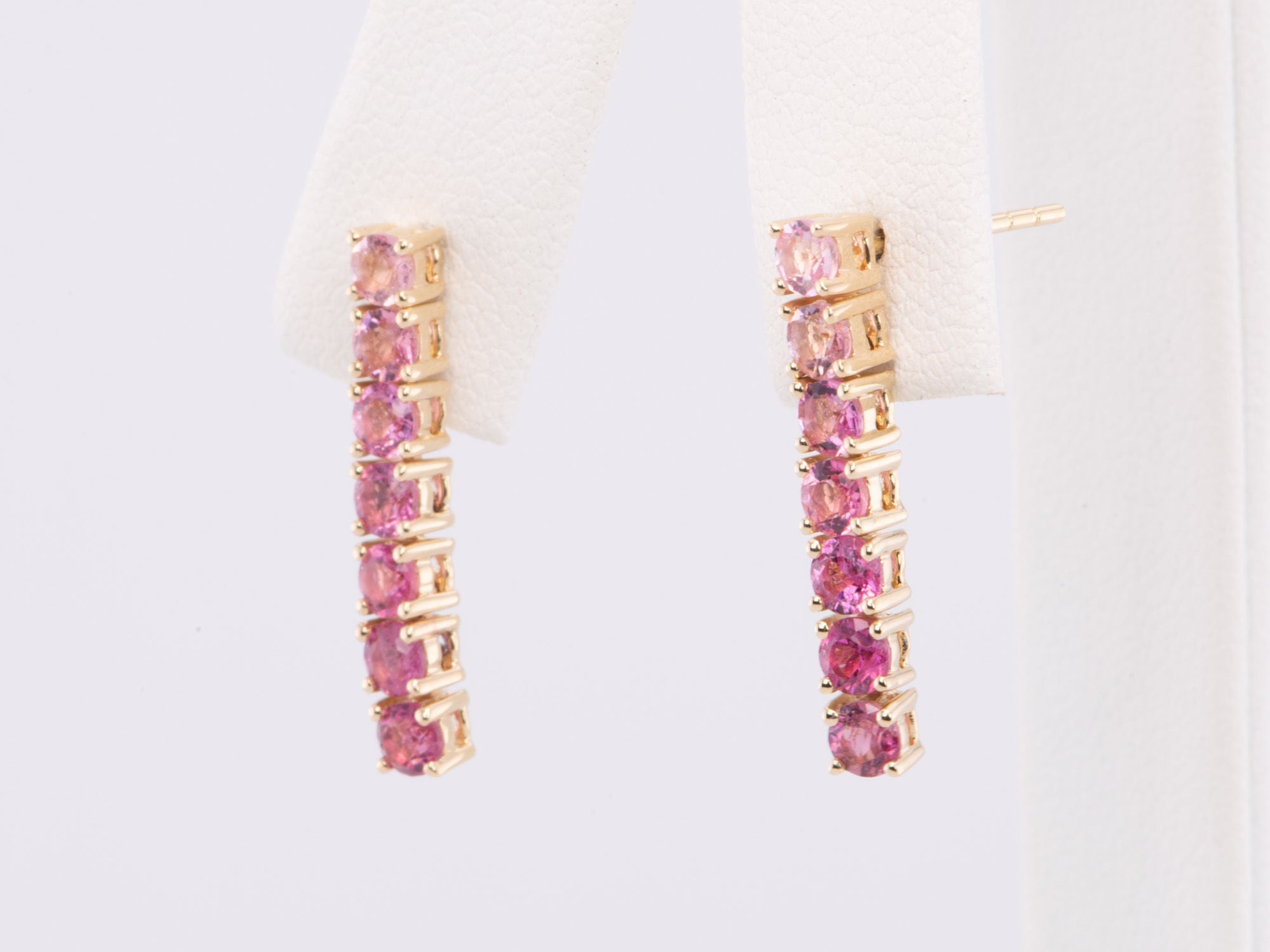 https://www.auroradesigner.com/cdn/shop/files/46512-earring-default-collection-no-metal--46512-2_5000x.jpg?v=1693846600