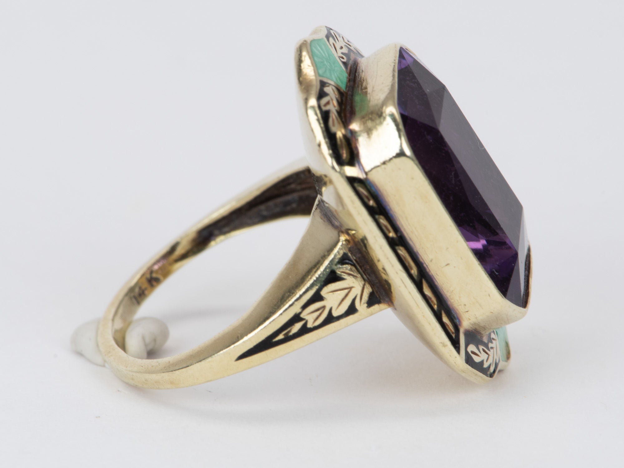 Vintage Statement Amethyst Ring with - V10 Gold 14K 8.93g Aurora Designer Details Enamel