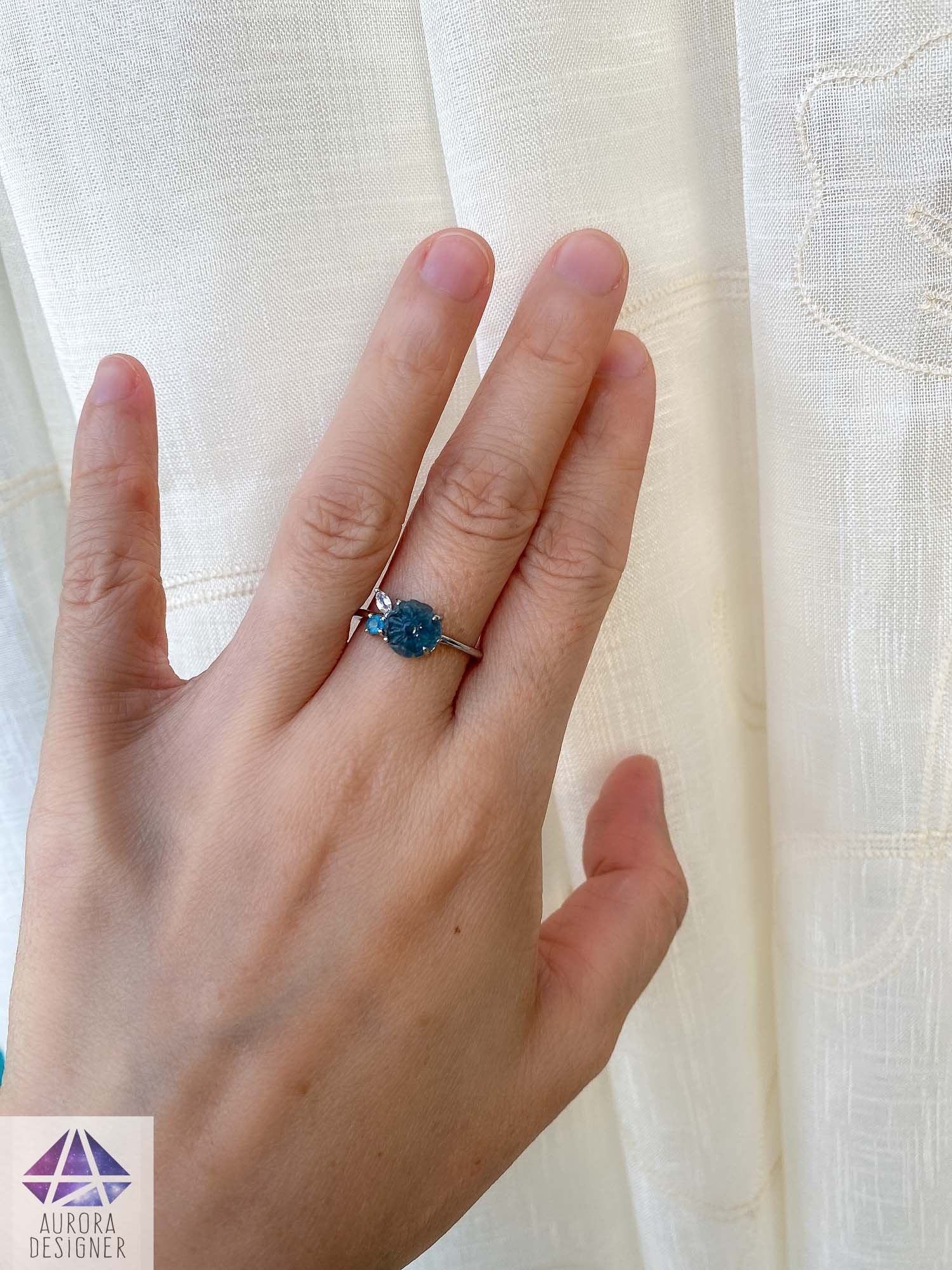 Estate 14KT White Gold Marquise Blue Sapphire + Diamond Flower Ring – LSJ