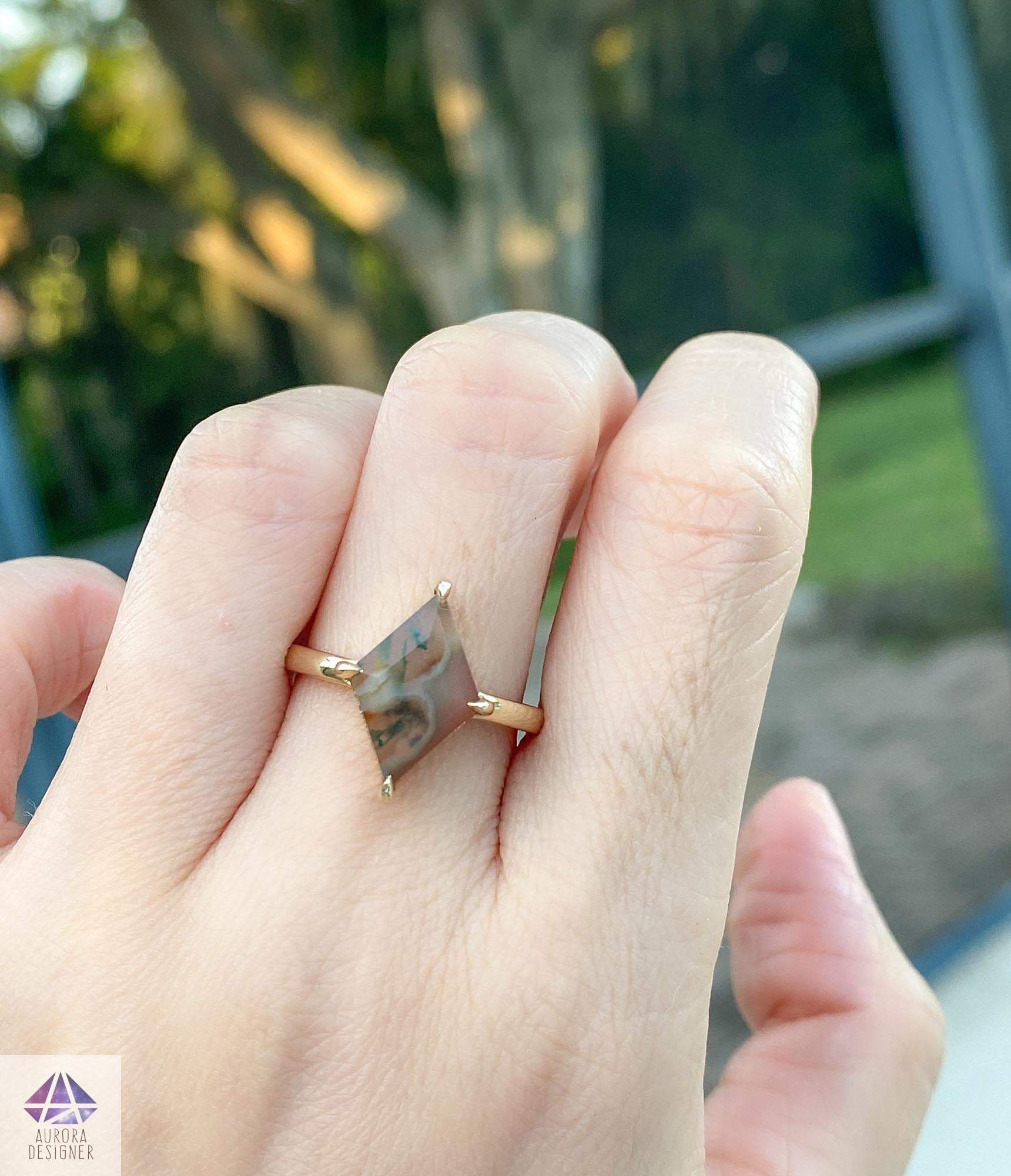 Kite Green Moss Agate Ring For Women- 14K Rose Gold Vermeil Simple Kite Engagement  Ring For Her- Geometric Wedding Ring- Dainty Promise Ring in 2023