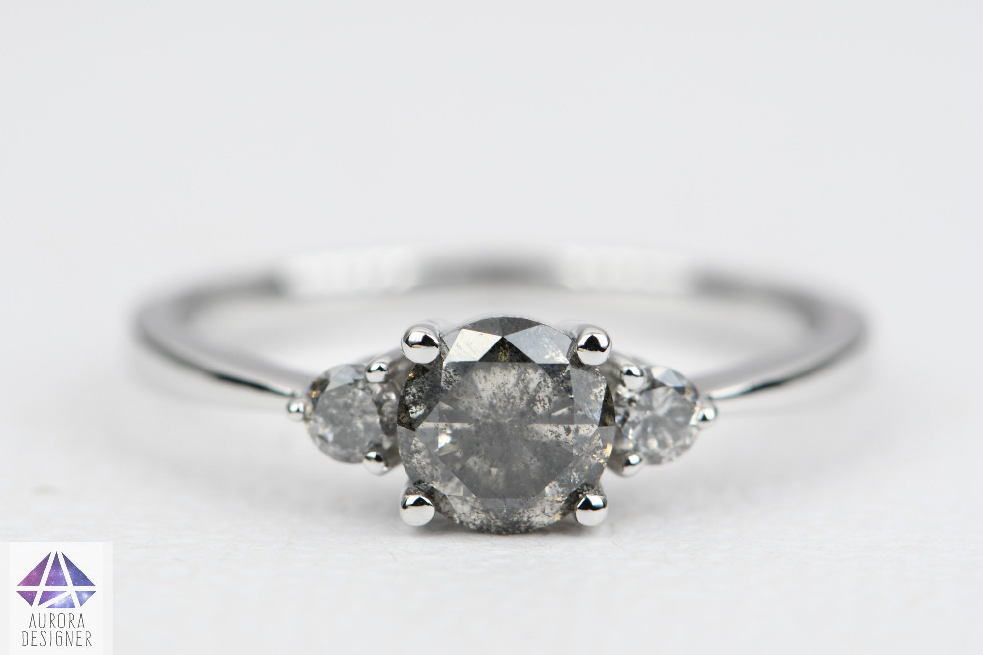 Sublime Diamond Ring with a Round Cut Diamond and Halo – TOR